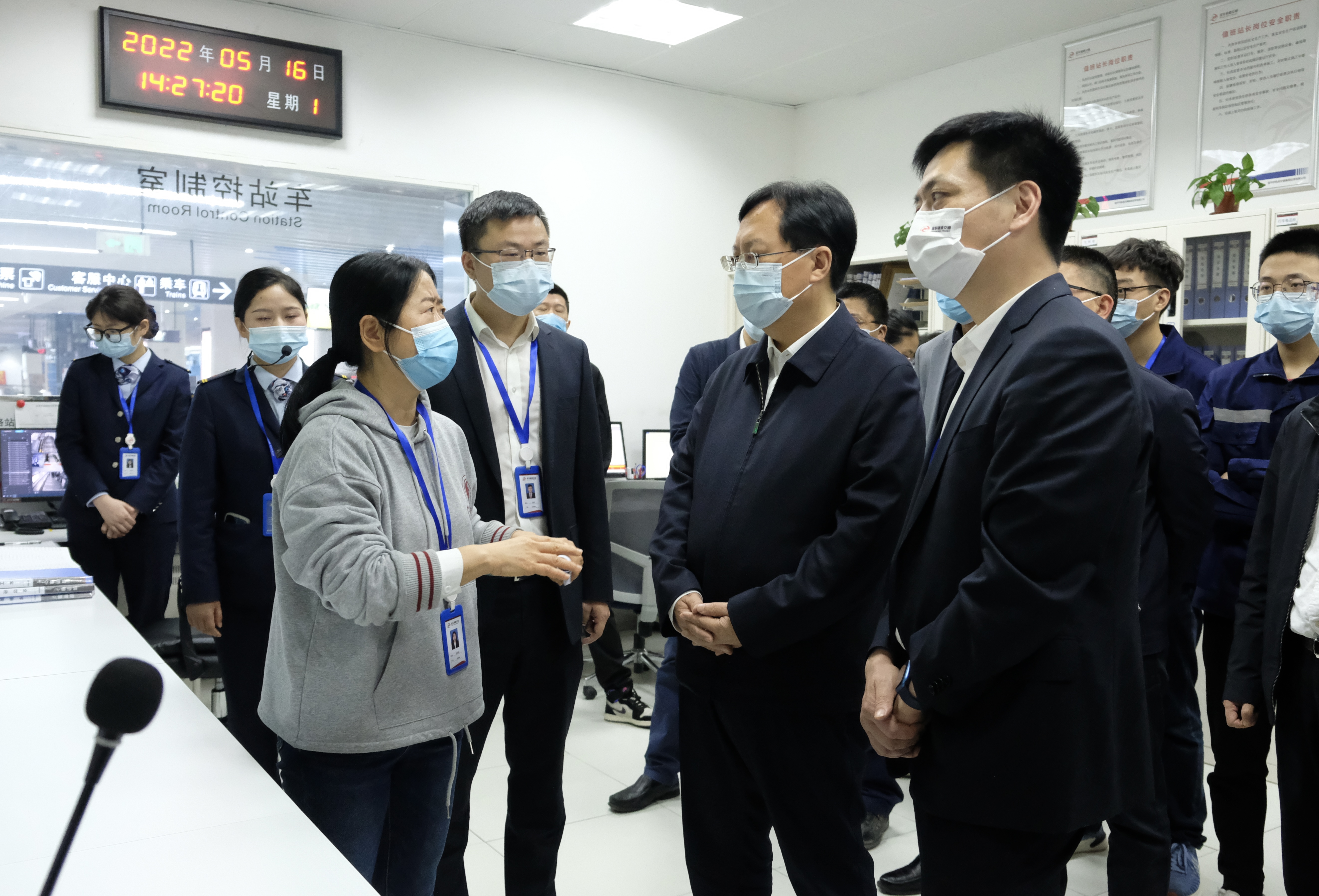 5月16日，市委副書記、市長邢志宏，市政府秘書長褚惠斌帶領市政府相關職能部門主要負責人一行 (3).jpg